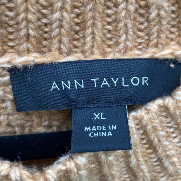 Ann Taylor Sweater - Picture 2 of 4